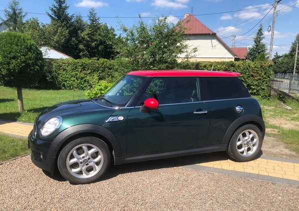 MINI Cooper S cena 24900 przebieg: 179000, rok produkcji 2007 z Kolbuszowa małe 56